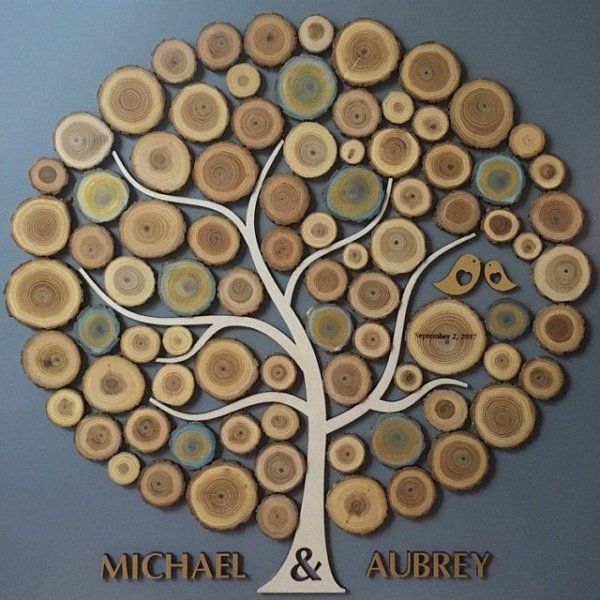 Панно в виде дерева из спилов