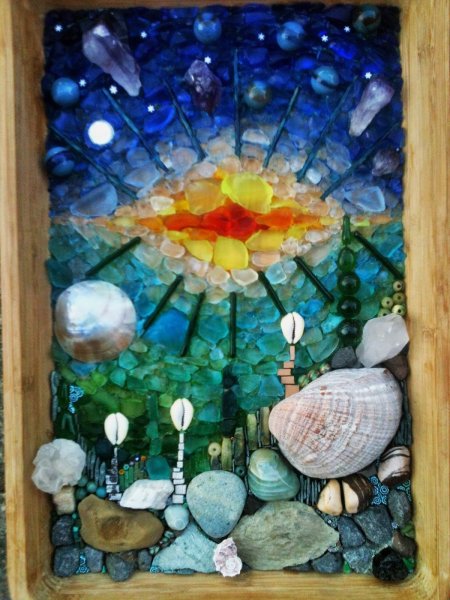 Панно из морского стекла