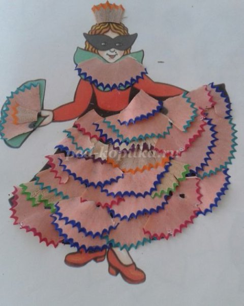 Аппликация из стружки от карандашей