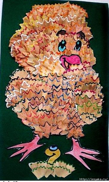 Аппликация из стружки от карандашей