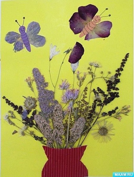 Аппликация из засушенных цветов