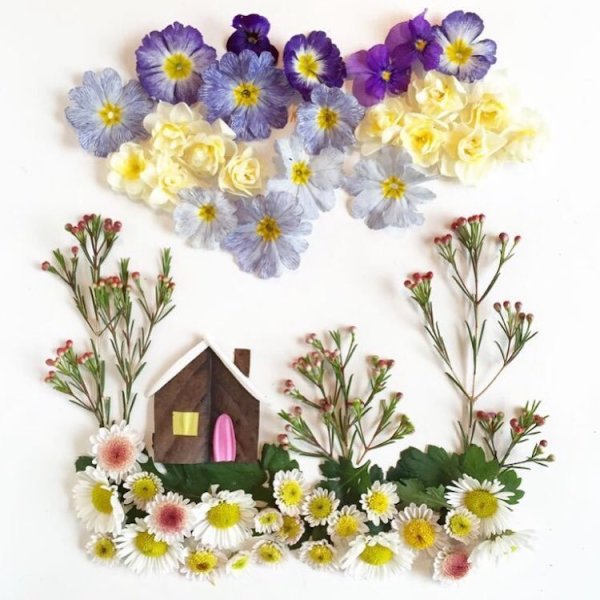 Аппликация из сушеных цветов