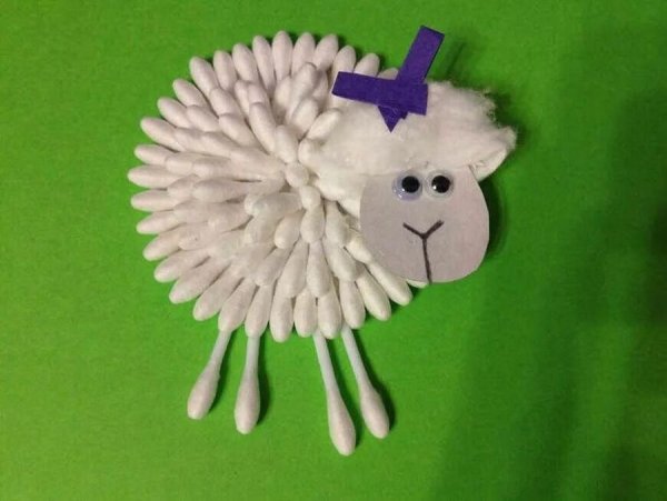 Овечка из ватных палочек