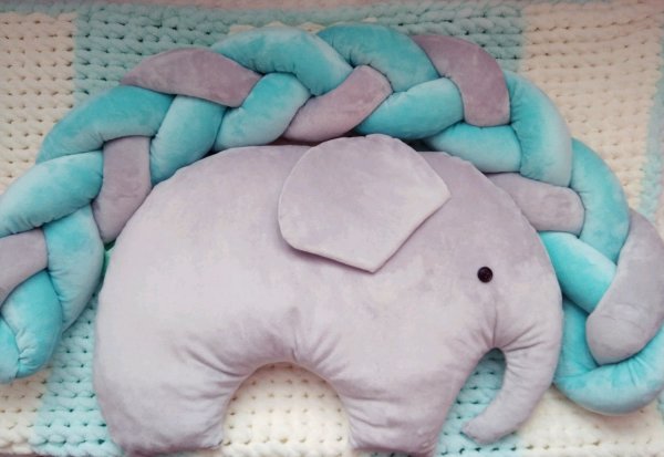 Подушки из велюра