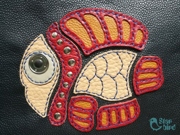 Кожаные аппликации