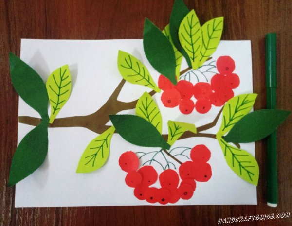 Калина из цветной бумаги