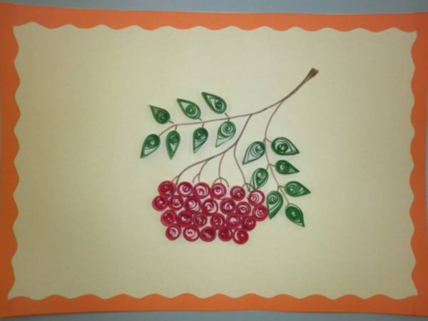 Веточка рябины квиллинг