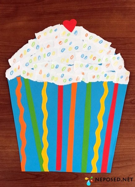 Аппликация кекс из бумаги