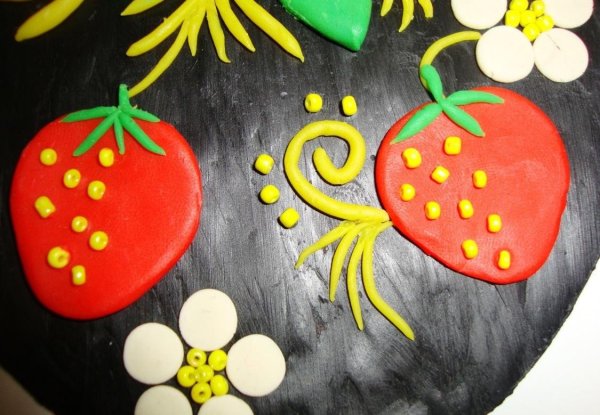 Хохлома из пластилина