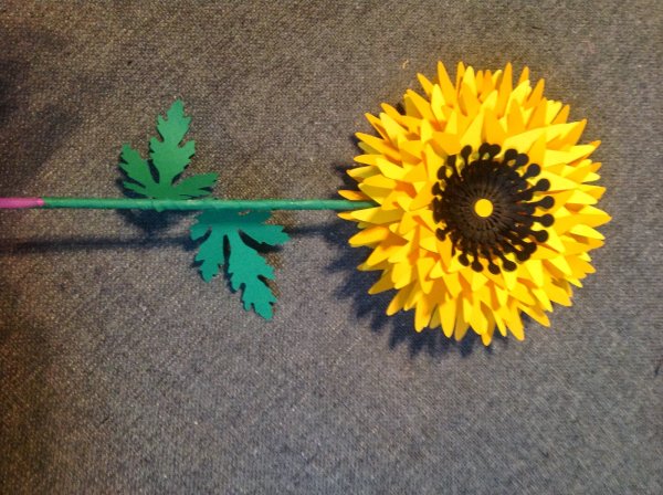 Хризантемы из бумаги для детей