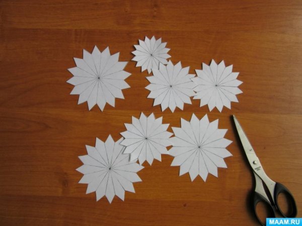 Хризантемы из бумаги для детей
