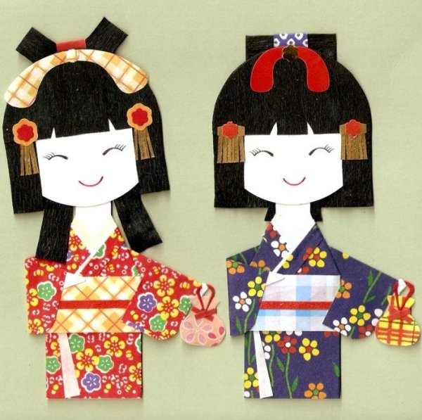 Бумажная японская кукла кокэси