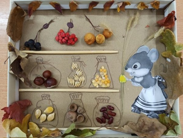 Осенняя поделка Мышкина норка