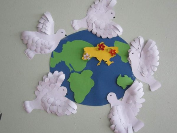 Поделки ко Дню мира
