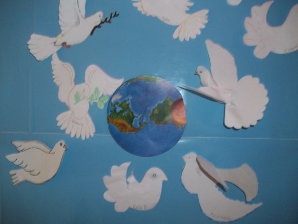 День мира аппликация