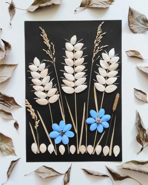 Панно из тыквенных семечек