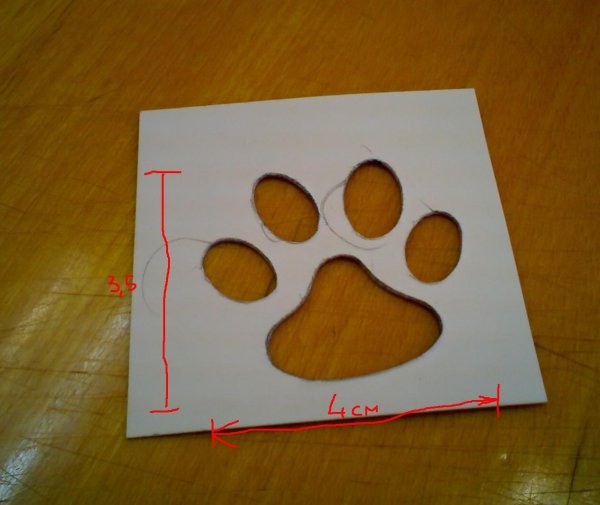 Лапки трафарет для вырезания