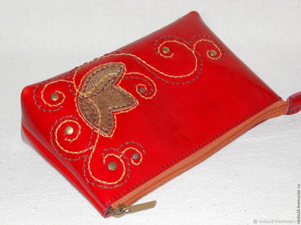 Косметичка женская кожаная