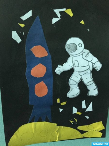 Аппликация «полет на луну» т.с. Комарова, 184