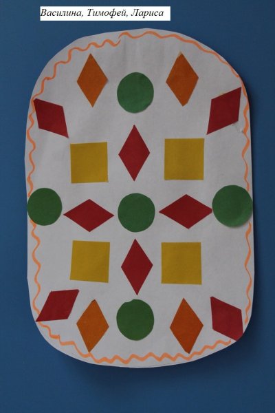 Декоративная аппликация в старшей группе