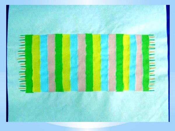 Рисование в младшей группе красивый коврик