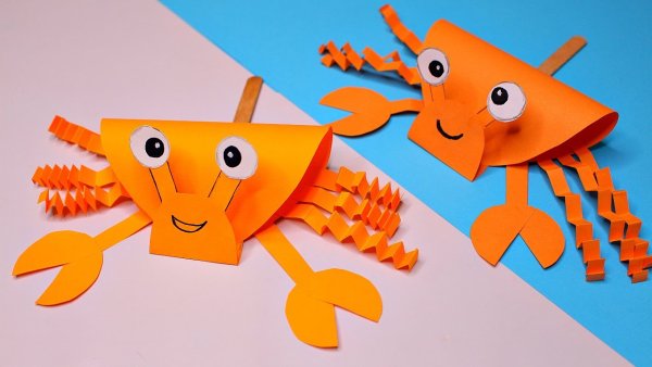 Краб из цветной бумаги