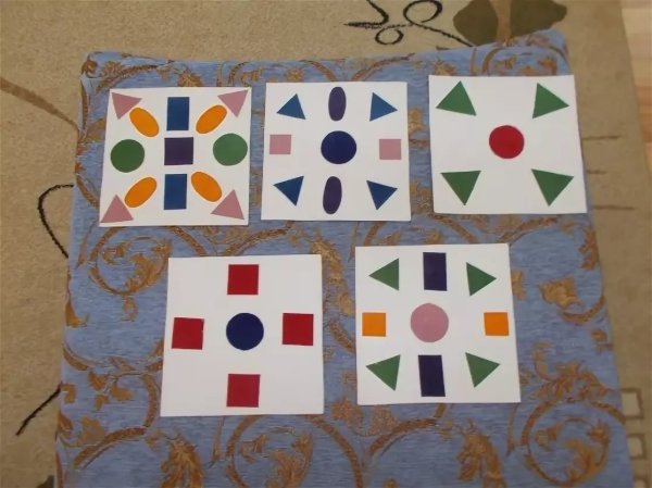 Аппликация в младшей группе