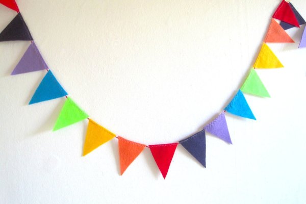 Цветные флажки