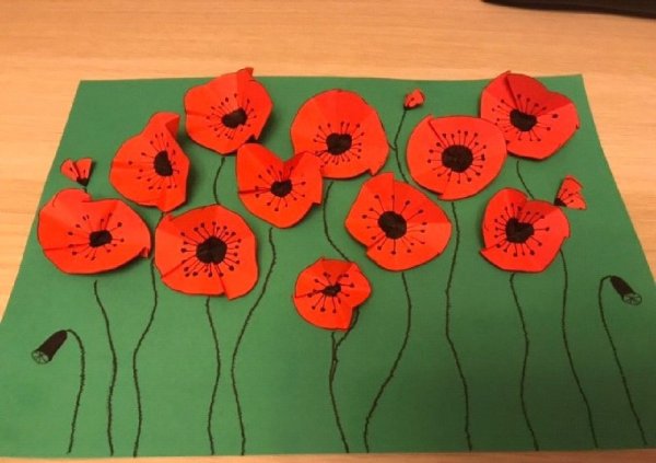 Аппликация цветы из крепированной бумаги