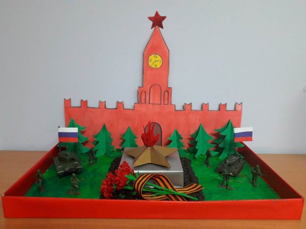 Спасская башня Московского Кремля макет