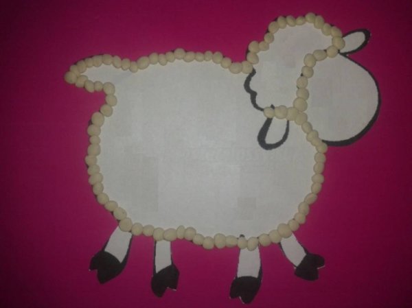 Барашек из ваты на картоне