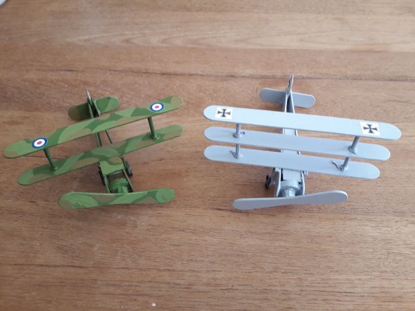 Поделка самолет своими руками