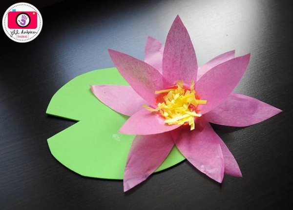Лотос из бумаги