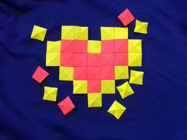 Мозаика из квадратных модулей