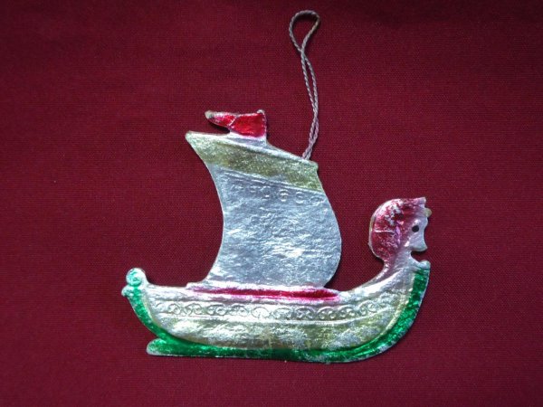 Ладья игрушечная