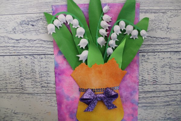 Аппликация Ландыши из бумаги