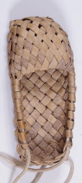 Лапти плетёные болотные