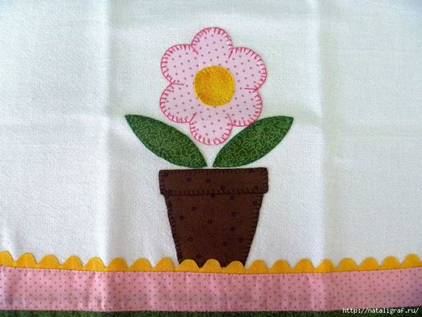 Аппликация на ткани