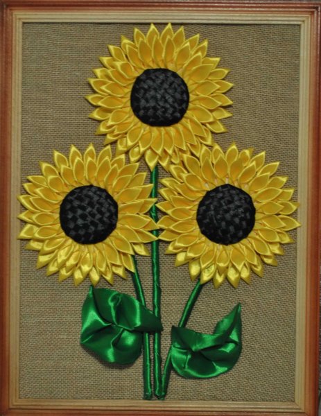 Панно Подсолнухи из атласных лент