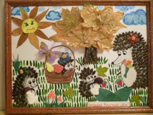 Коллективная поделка из природного материала