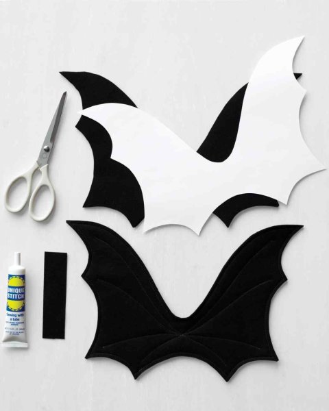 Крылышки летучей мыши на Хэллоуин