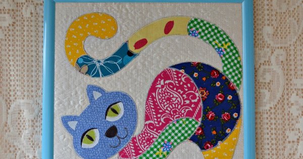 Композиция из ткани на картоне