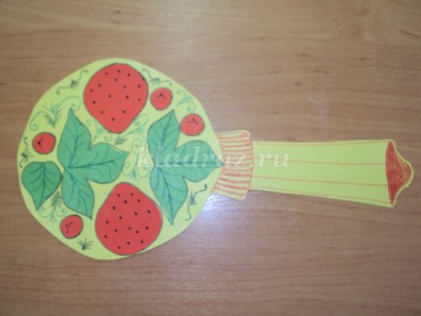 Аппликация в старшей группе Хохломская ложка