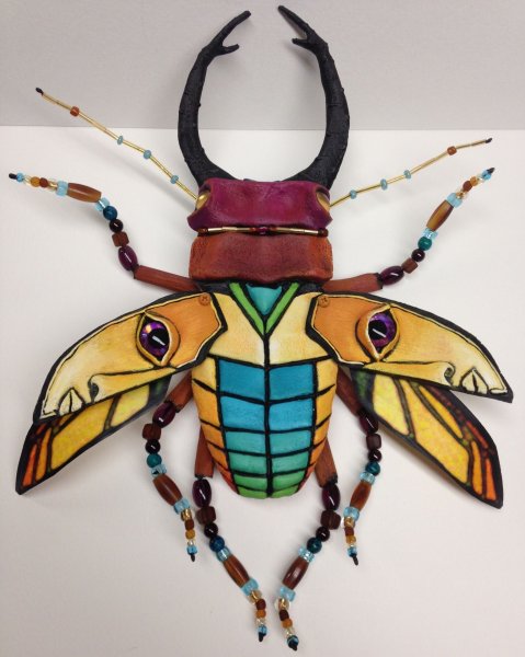 Жук из картона