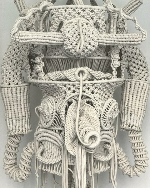 Символы в макраме