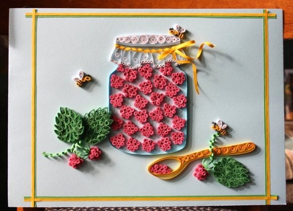 Поделка Ягодка