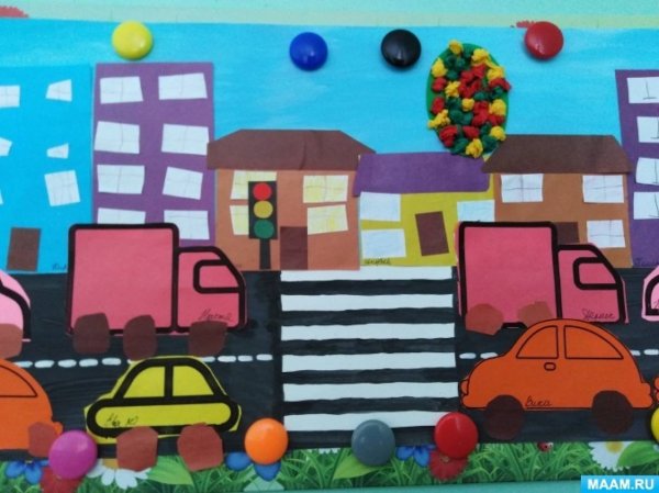 Аппликация машины на улицах города