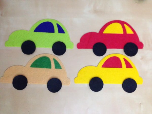 Машинка из цветной бумаги