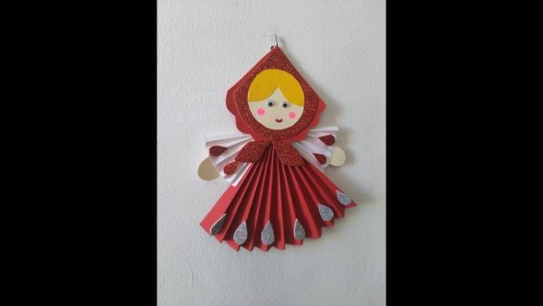 Матрешка из бумаги гармошкой