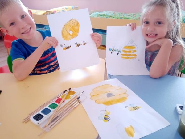 Медовый спас в детском саду рисование